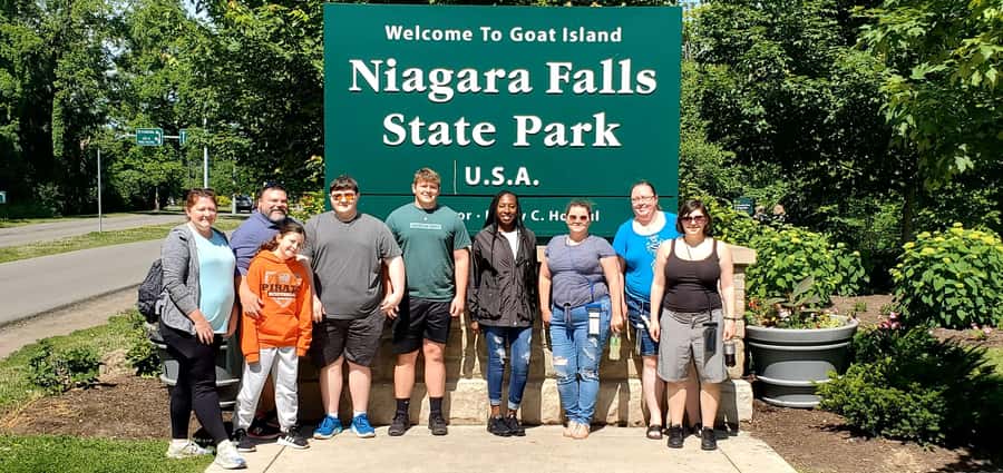 Niagara Falls Canada & USA: Small Group Deluxe Tour - Cave of the Winds: spray, noise, and a close look at the American Falls