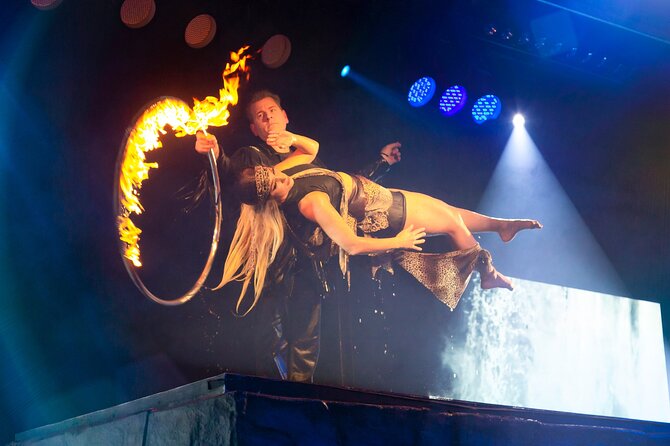 Niagara Falls, Canada: Wild Magic Show Ticket - A full stage show, not a quick tourist trick