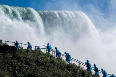 Niagara Falls, Corning, Finger Lakes 2 Day Tour from NYC