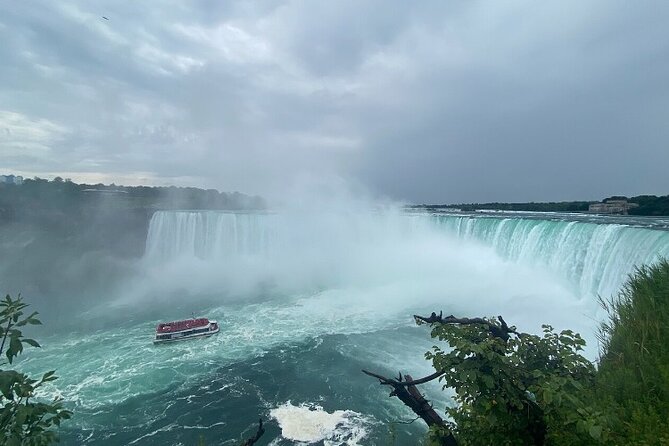 Niagara Falls Day Tour Includes Boat Cruise, Winery Stop & Lunch - A three-course lunch above Niagara Falls