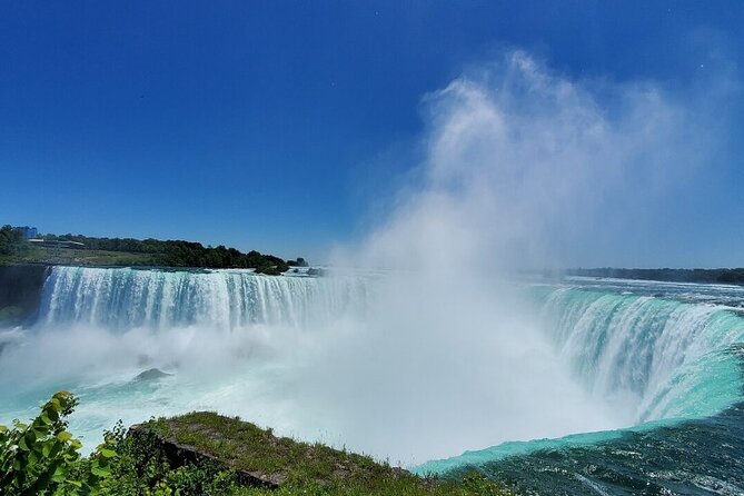 Niagara Falls Day Tour Includes Boat Cruise, Winery Stop & Lunch - The seasonal boat cruise into the mist