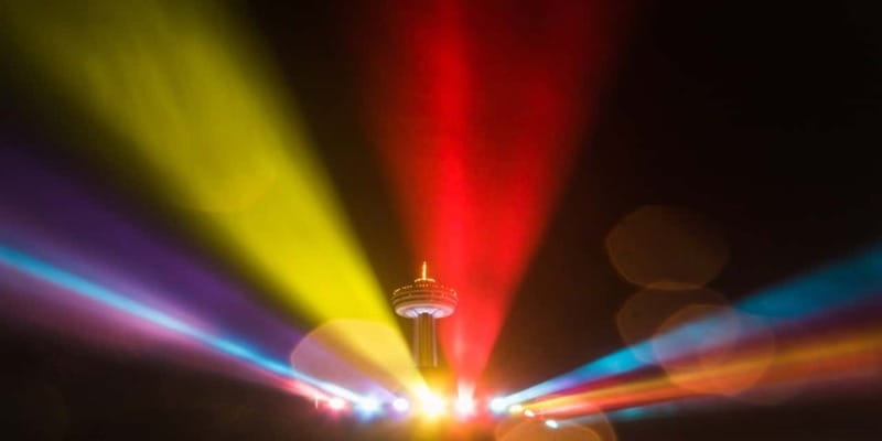 Niagara Falls: Guided Night Tour w/ Dinner & Hotel Transfer - Should You Book It?