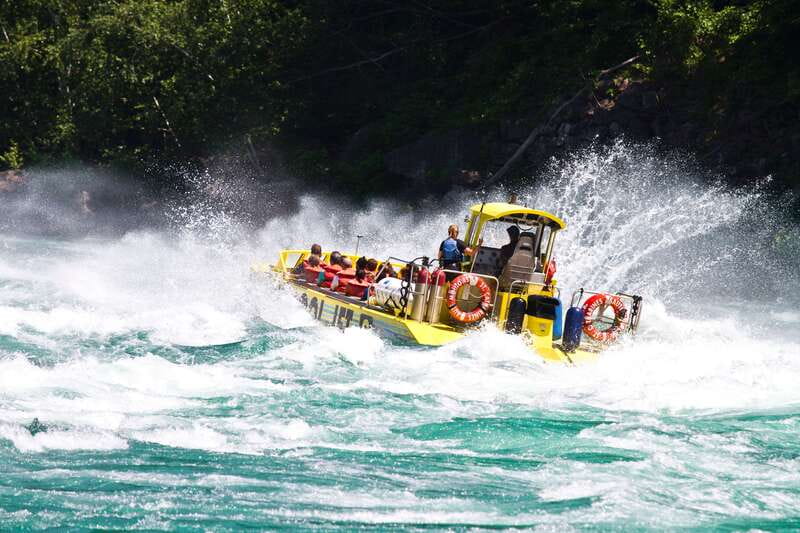Niagara Falls, ON: Jet Boat Tour on Niagara River - Who should book this tour