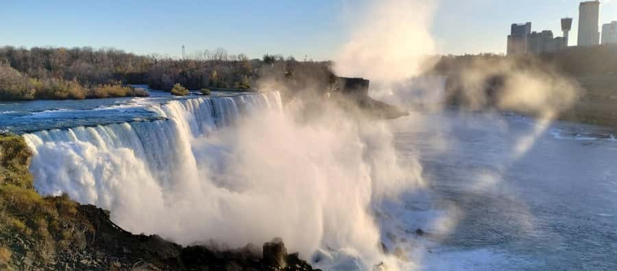 Niagara Falls: Private Guided Tour with Trolley Ride - Maid of the Mist and Cave of the Winds