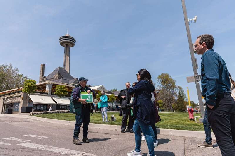 Niagara Falls: Skylon Tower & Power Station Guided Tour - Key points at a glance