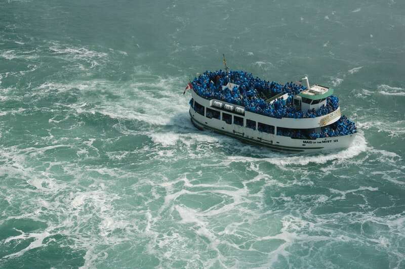 Niagara Falls: US & Canada Full-Day Tour & Lunch - Cave of the Winds and the closest look at Bridal Veil Falls