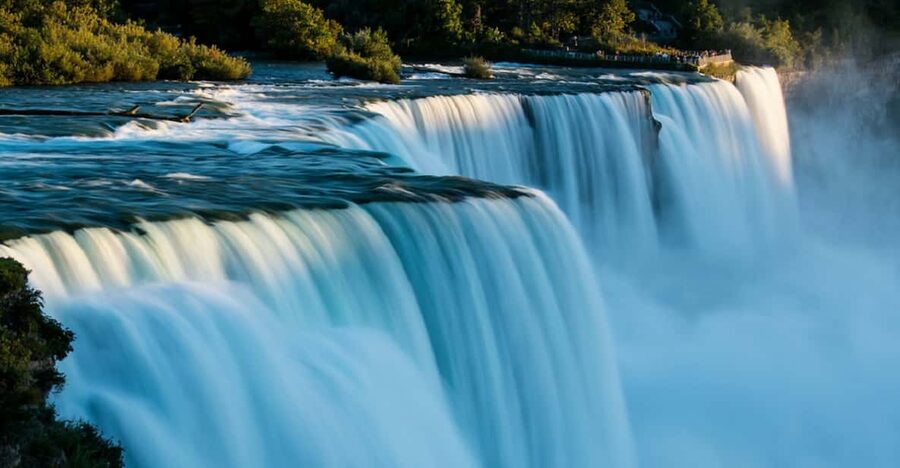 Niagara Falls(US side) 2-Day Trip from Boston - One night in the Buffalo area