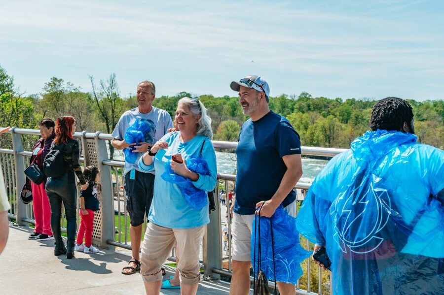 Niagara Falls, USA: American Tour & Maid of The Mist - Timing, food, and what to pack