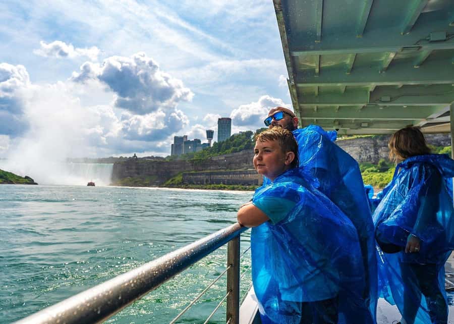 Niagara Falls USA: Cave of the Winds & Maid of the Mist Ride - Why this three-hour Niagara tour works