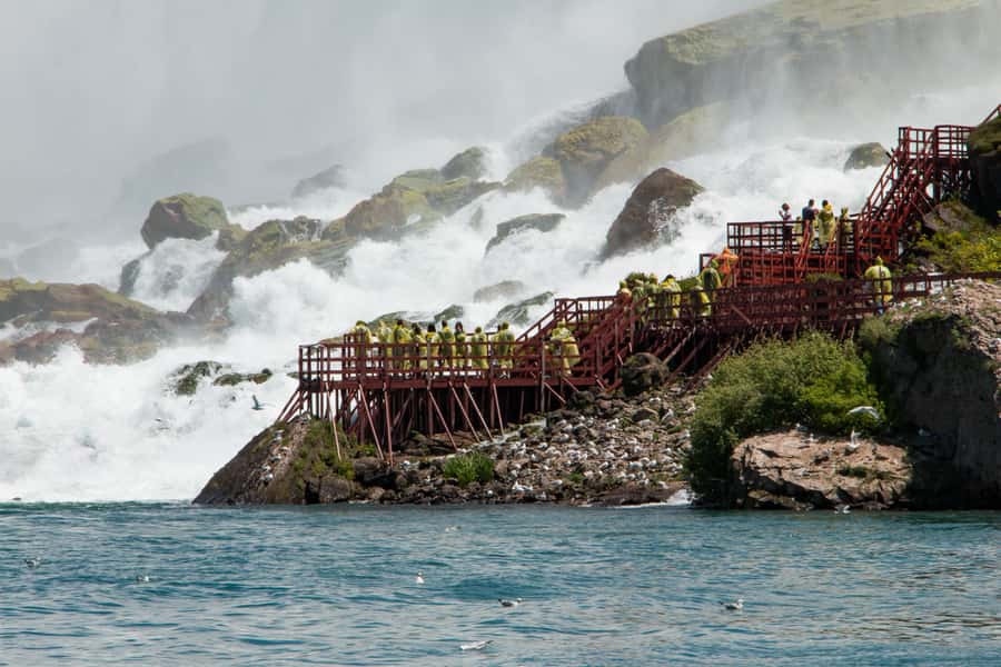 Niagara Falls USA: Day/Night Tour with Light Show & Boat - Food, comfort, and what to pack