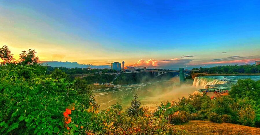 Niagara Falls USA: Full Day Tour with Fireworks - A Full Niagara Falls Day Without the Planning Fuss