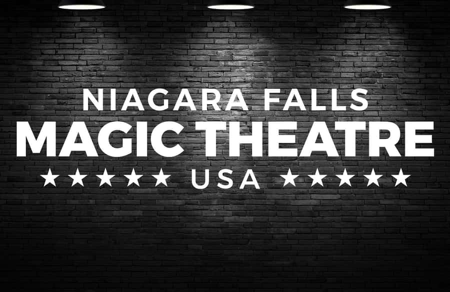Niagara Falls, USA: Magic Theatre - Illusionist Leon Etienne - What Makes the Magic Work on Stage