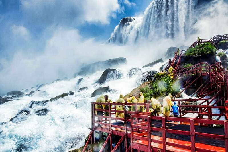 Niagara Falls, USA: Maid of Mist & Cave of Winds Combo Tour - How much value do you get for $130?