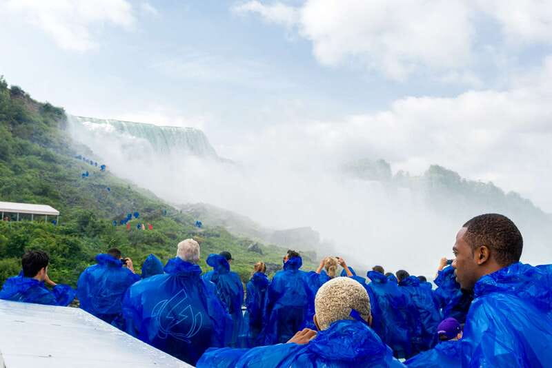 Niagara Falls, USA: Maid of Mist & Cave of Winds Combo Tour - Who should book this experience?