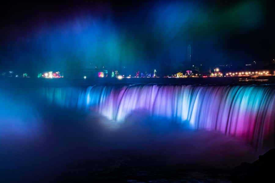 Niagara Falls, USA: Nightlight Experience with Fireworks - Tesla’s monument adds a human story