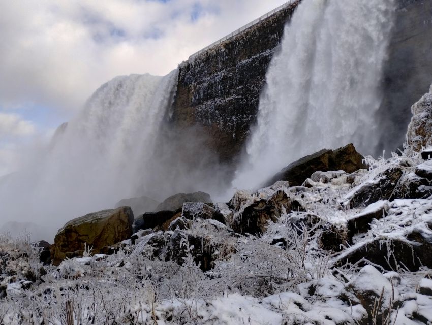 Niagara Falls: USA Side Guided Tour - The scenic parkway and nearby attractions
