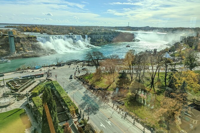 Niagara Falls VIP Private SUV Tour: Helicopter & Boat included - Lunch at the Sheraton Fallsview Hotel