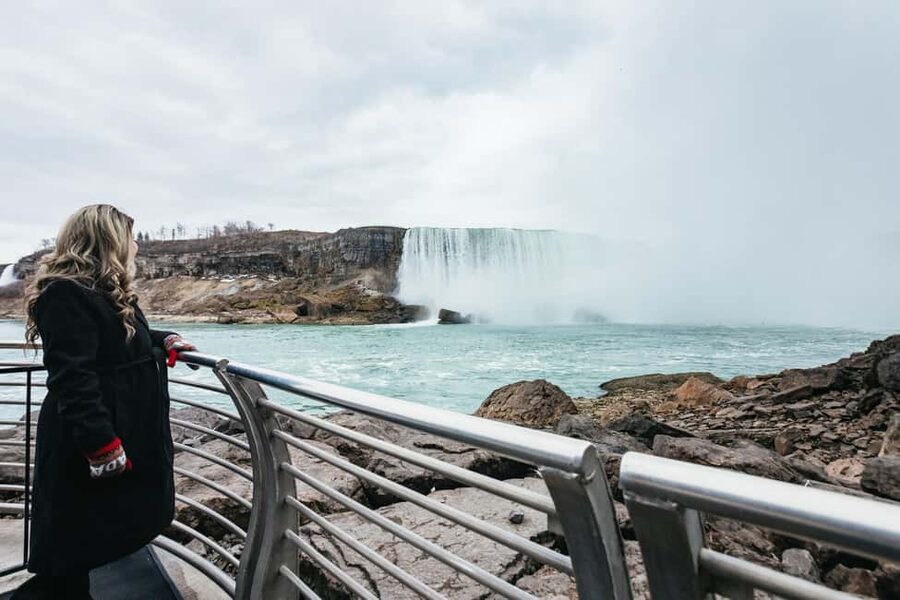 Niagara Parks: Power Pass + Falls Incline Railway - Come back after dark for the second experience