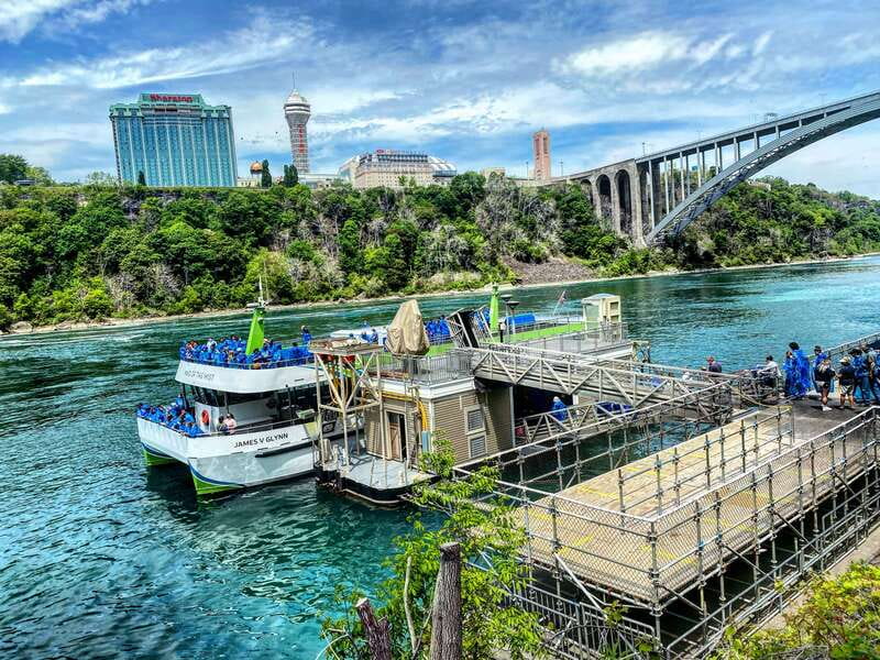 Niagara USA: Daredevil Walking Tour & Maid of Mist Boat Ride - Start at the Hard Rock Cafe on Prospect Street