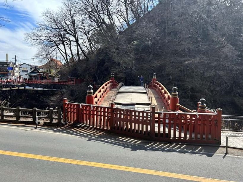 Nikko: Kegon Falls, Lake Chuzenji & Toshogu Temple - Lunch and Kegon Falls in the Oku-Nikko mountains