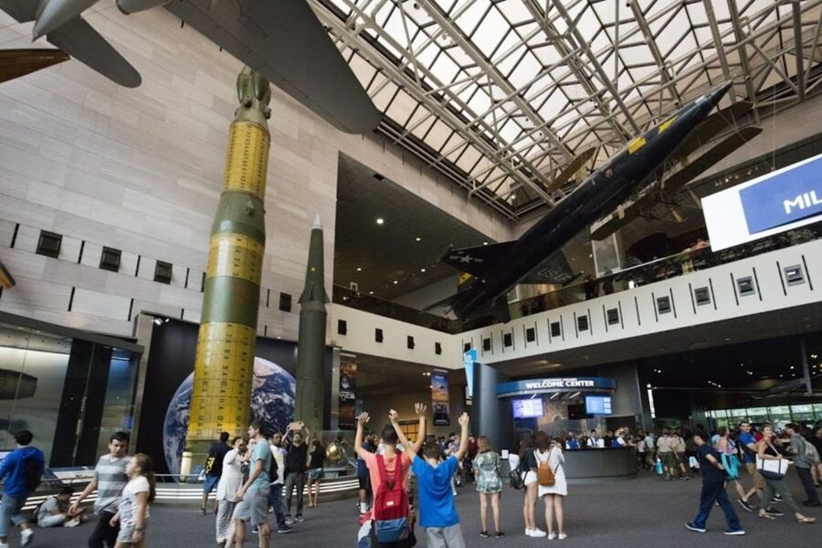 NYC: Niagara Falls, Philadelphia, Washington DC 4-Day Tour - Hotels, Meals, and the Bus Ride