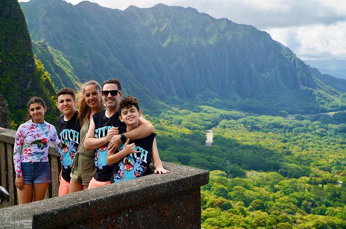Oahu in a Day: Waterfall - Food Trucks - Lookouts - Small Crowds - Windward Coast views and Chinaman’s Hat