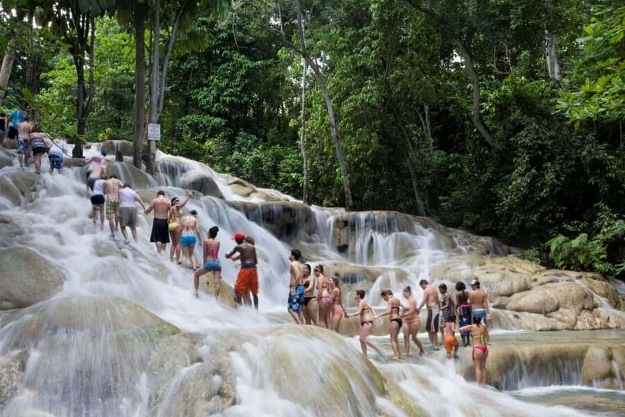 Ocho Rios: Bamboo Beach Club & Dunn’s River Falls - Key points to know