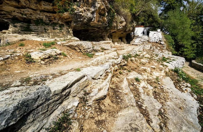 Off-Road: Waterfall, Lake Kournas, Gorges, Preveli Palms - The day in five useful points