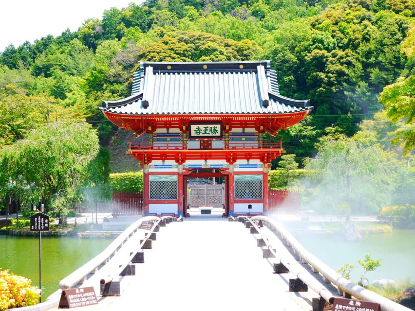 Osaka: Minoh, Katsuoji Temple, & Minoh Falls Full-day Tour - Katsuoji Temple and its sea of Daruma dolls
