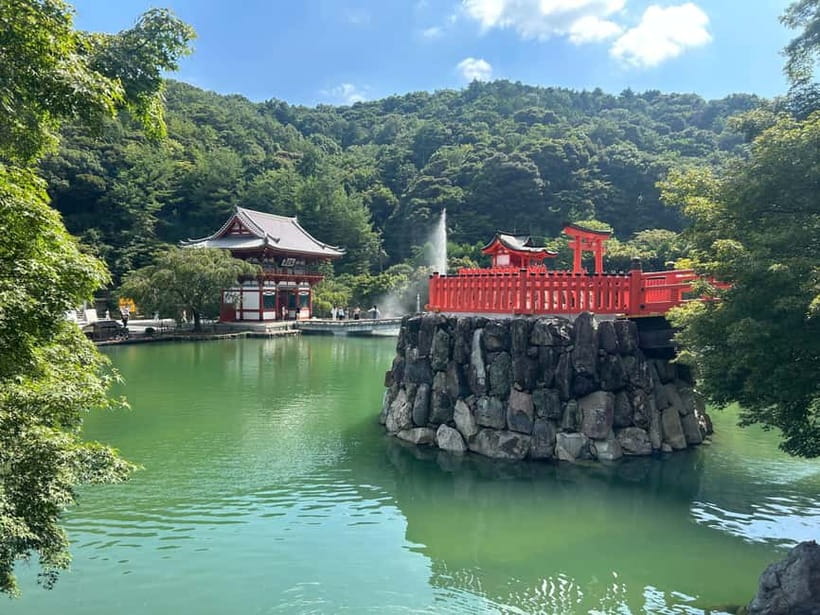 Osaka: Minoh Waterfall & Katsuo-ji Temple Half-Day Tour - The Minoh Waterfall Trail takes about 50 minutes