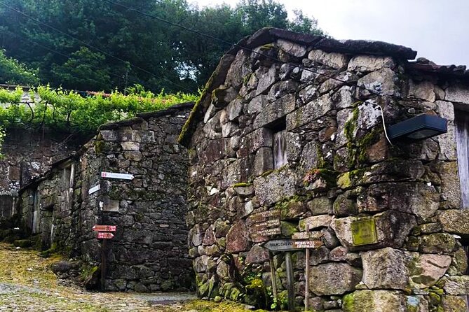 Peneda - Gerês National Park Lagoons and Waterfalls -Private Tour - Meeting in Gerês, not automatically in Braga
