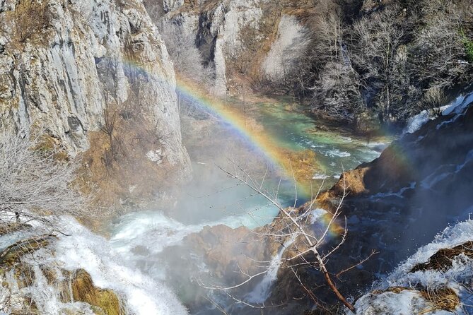 Plitvice and Rastoke day trip from Zagreb w/ticket (guar. dep.) - Guides make the route easier and more personal