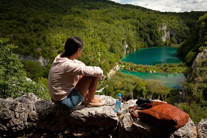 Plitvice Lakes Guided Tour - The longer route through the Upper and Lower Lakes