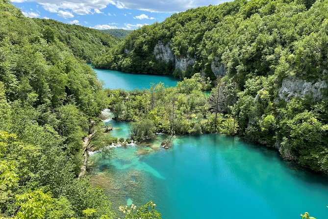 Plitvice Lakes with Ticket & Rastoke Guided Tour from Zagreb - Entering Plitvice’s Lower Lakes