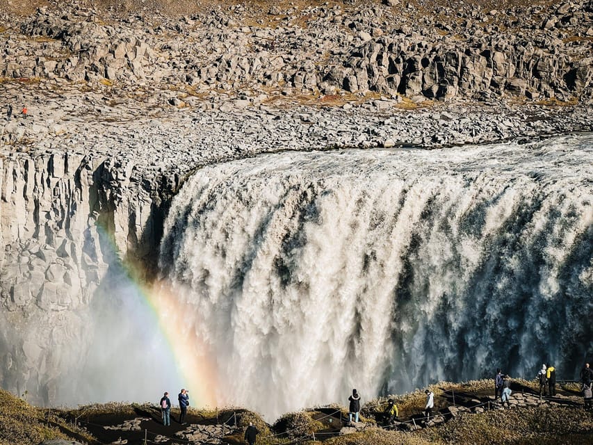 Port Akureyri: Godafoss Waterfall, Myvatn and Dettifoss - The long ride back to Akureyri