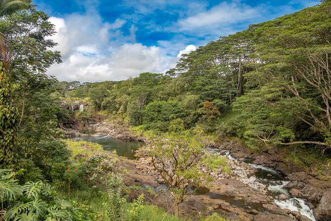 Private - All Inclusive Big Island Volcano & Waterfalls Tour - Why the sunset volcano finish matters