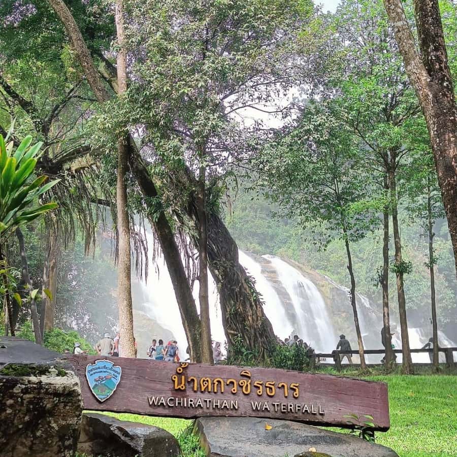 Private Day Tour Doi Inthanon With Mae Ya Waterfall - The King and Queen pagodas and their gardens