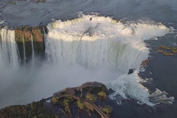 Private Day trip: Both sides of Iguazu Falls - Upper Circuit and Lower Circuit: two different views