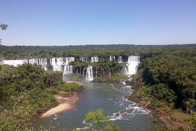 Private Day trip: Both sides of Iguazu Falls - Why a private guide changes the day