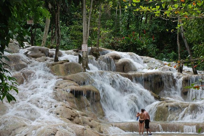 [PRIVATE] Dunn's River Falls with Entrance Fees - Who will enjoy this half-day outing