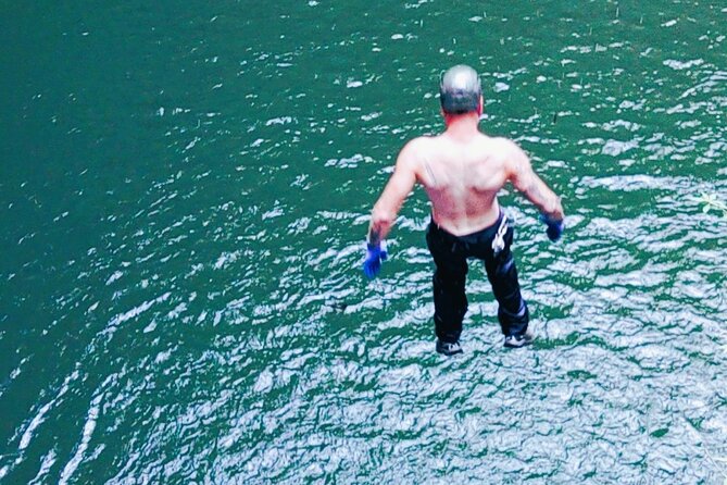 Private Jungle Waterfall Adventure, Wit Da Native Hawaiian Dundee - Rappelling, ascending, and the right level of challenge