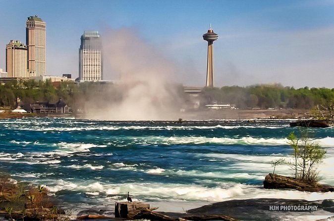 Private ROUNDTRIP Transfer Buffalo Airport (BUF)-Niagara Falls - Return Pickup and Getting Back to Buffalo