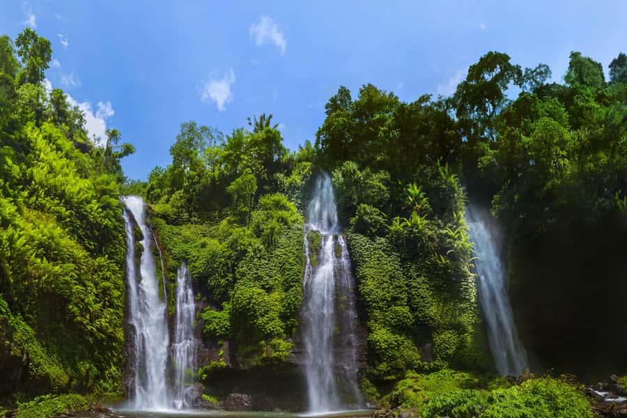 Private Sekumpul Waterfall Hiking Tour - The waterfall hike: stairs, streams, and photo stops