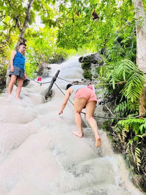 Private : Sticky Waterfall & Secret Temple & Karen Village. - Who should book this experience?