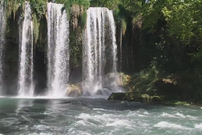 Private Unique Waterfalls Tour - How the private format changes the day