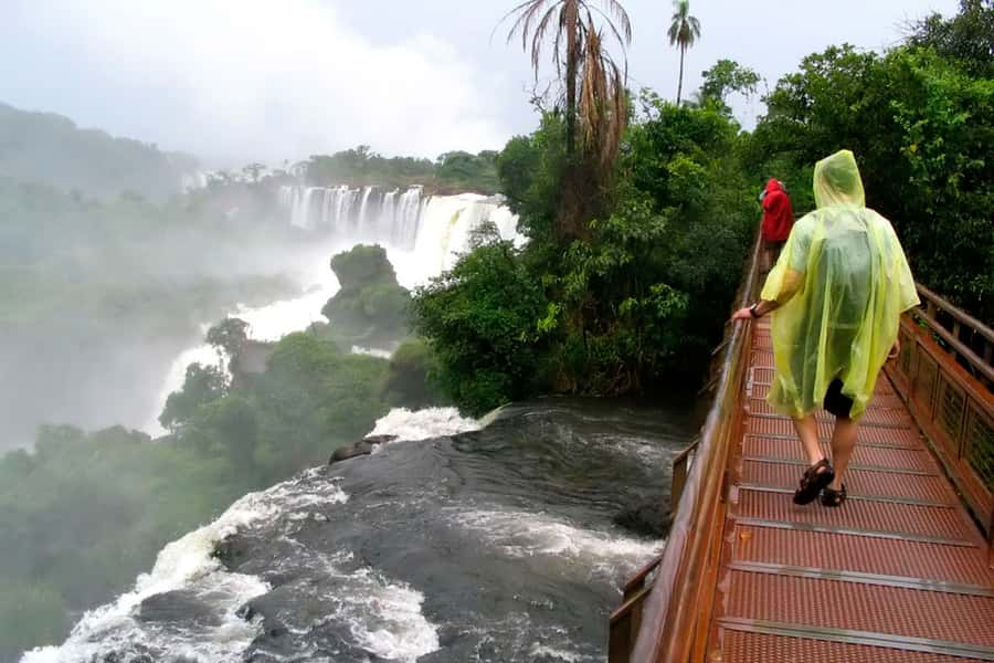 Puerto Iguazú: Iguazú Falls Adventure with 4WD & Boat Ride - What the $145 price really covers