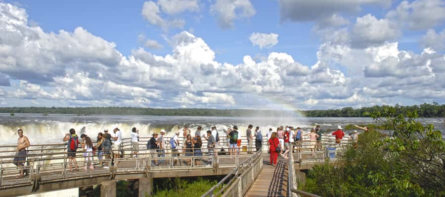 Puerto Iguazu: Iguazu Falls Argentinian Side Full-Day Tour - Should You Add the Boat Trip?