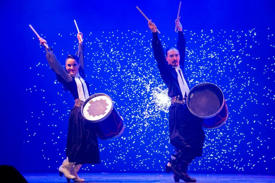 Puerto Iguazu Madero Tango Show - Try the first steps of the 2x4