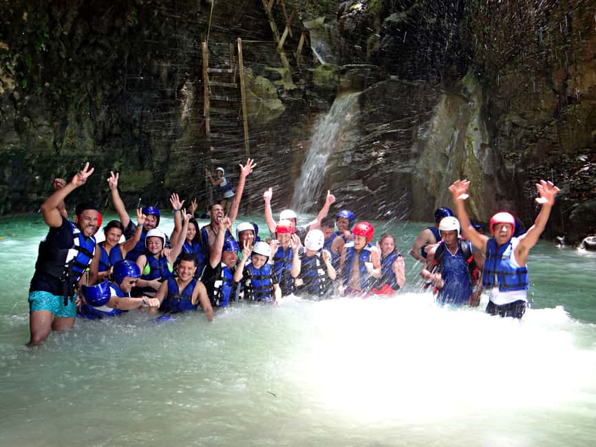 Puerto Plata: Damajagua Waterfalls Full-Day Adventure - A short stop in Imbert for Dominican crafts