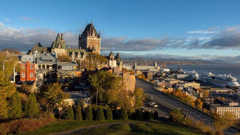 Quebec City: Old Town and Montmorency Falls Bus Tour - Seeing Upper and Lower Old Quebec by bus